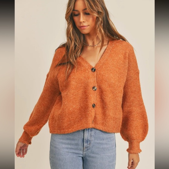 Buttoned Down Long Sleeve Cardigan Sweater - Picture 5 of 6